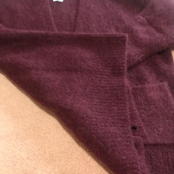 UGG brand new women’s over size button down sweater - Picture 11 of 15